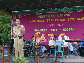 Peresmian Gedung Madrasah Tsanawiyah Satu Atap Ponpest Salafy Modern Miftahul Amal  di Jiworejo K...